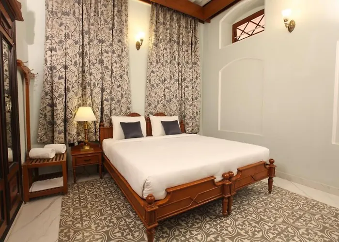 Taj Mahal Hotel Abids
